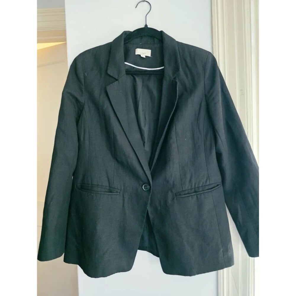 Ann Taylor Loft black blazer size 8